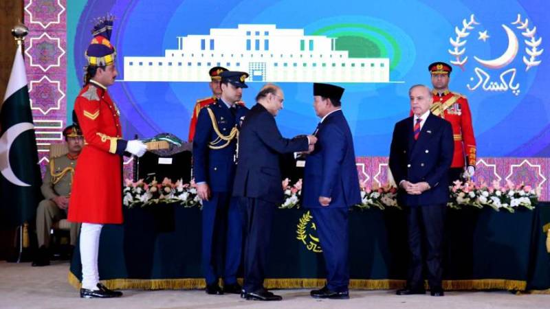 Pakistan Awards Nishan-e-Pakistan to Indonesian President Joko Widodo, Vowing Stronger Ties