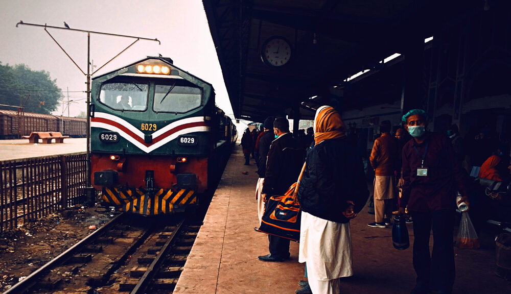 2- Pakistan Railways Upgrades Another Passenger Train Service