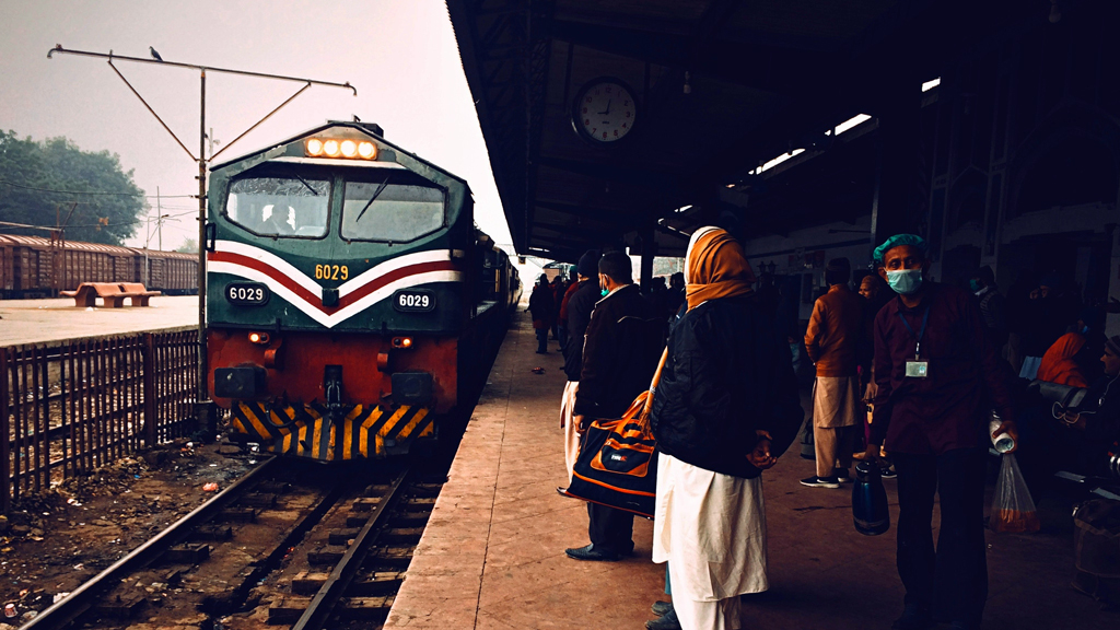 2- Pakistan Railways Upgrades Another Passenger Train Service
